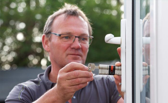 Local Beauchief locksmith Stephen Fretwell of SF Locksmiths